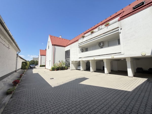 Székesfehérvár Lakás - 295.000 Ft