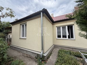 Eladó családi ház Székesfehérvár, 70m2