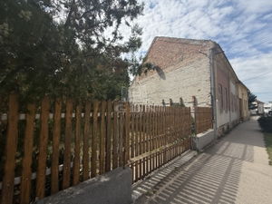 Eladó családi ház Székesfehérvár, 100m2