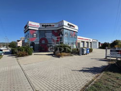 Mór Üzlethelyiség