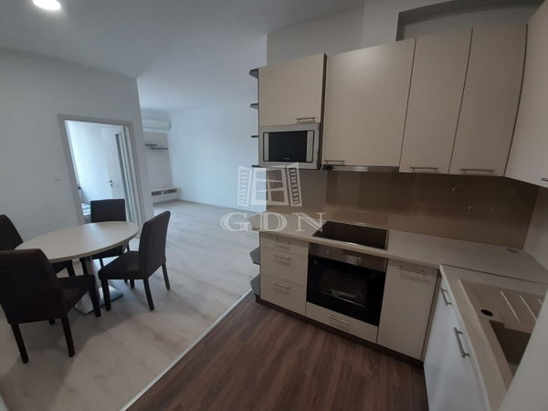 Székesfehérvár Lakás - 220.000 Ft