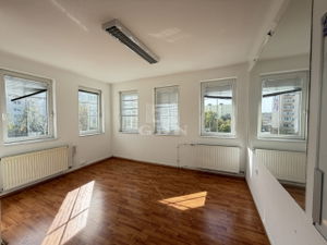 Kiadó lakás (téglaépítésű) Székesfehérvár, 120m2