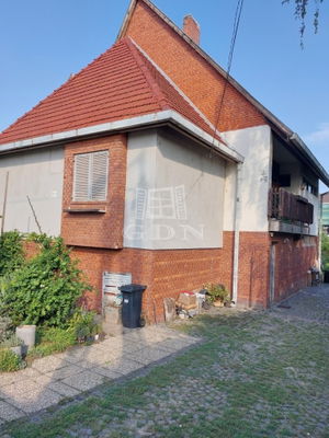 Eladó családi ház Székesfehérvár, 200m2