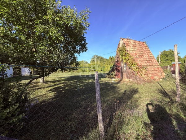Székesfehérvár 土地 - 8.500.000 HUF