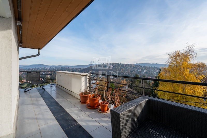 Продается Budapest II. kerület Квартира (кирпичная)