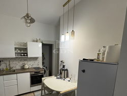 Budapest I. kerület 公寓房（砖头）
