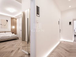 Budapest VI. kerület 公寓房（砖头）