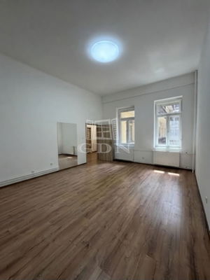 Eladó lakás (téglaépítésű) Budapest V. kerület, 88m2