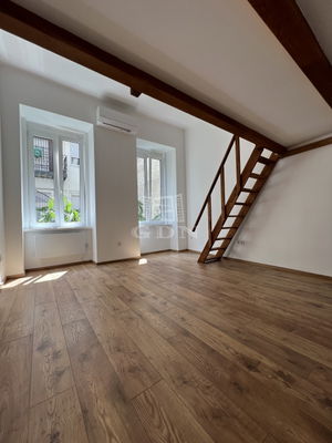 Eladó lakás (téglaépítésű) Budapest VII. kerület, 25m2