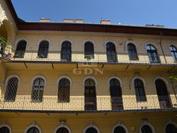 Budapest VII. kerület 公寓房（砖头）