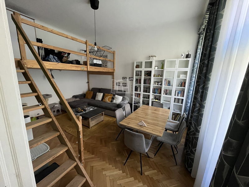 Продается Budapest VII. kerület Квартира (кирпичная)
