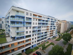 Budapest XIII. kerület 公寓房（砖头）