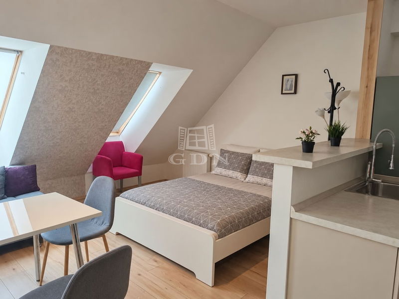Продается Budapest VII. kerület Квартира (кирпичная)
