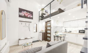 Eladó lakás (téglaépítésű) Budapest VI. kerület, 19m2