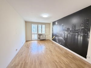 Eladó lakás (panel) Budapest XVIII. kerület, 53m2