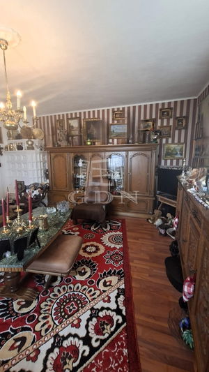 Продается квартира (кирпичная) Veszprém, 86m2