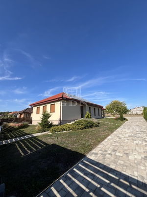 Eladó családi ház Márkó, 121m2