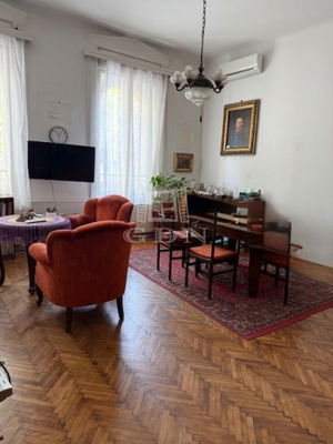 Eladó lakás (téglaépítésű) Budapest XI. kerület, 254m2