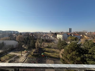Tisztviselő telep projekt képe
