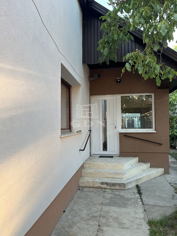 Продается Érd Квартира (кирпичная)