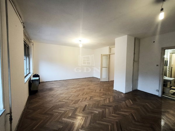 Budapest, I. kerület Lakás - 123.900.000 Ft