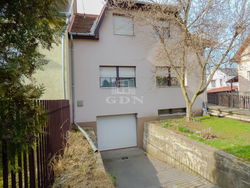 Budapest XVI. kerület Semidetached house