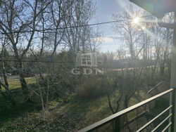 Kecskemét Совмещенный дом