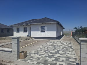 Eladó ikerház Kiskunlacháza, 80m2