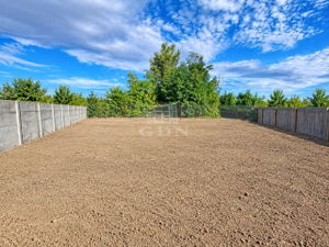 Eladó telek Szigetszentmiklós, 900m2
