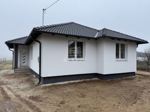 Vânzare casa familiala Sülysáp, 93m2