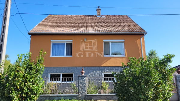 Sződ Casa Familiala - 149.900.000 HUF
