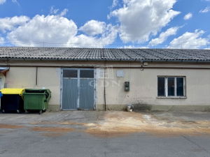 Kiadó raktár Fót, 179m2