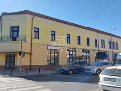 Marcali Üzlethelyiség