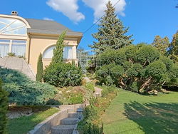 Érd Family House