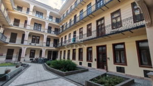 Vânzare locuinta (caramida) Budapest IX. Cartier, 65m2