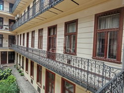 Budapest IX. kerület Locuinta (caramida)