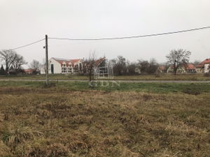 Eladó telek Kehidakustány, 560m2